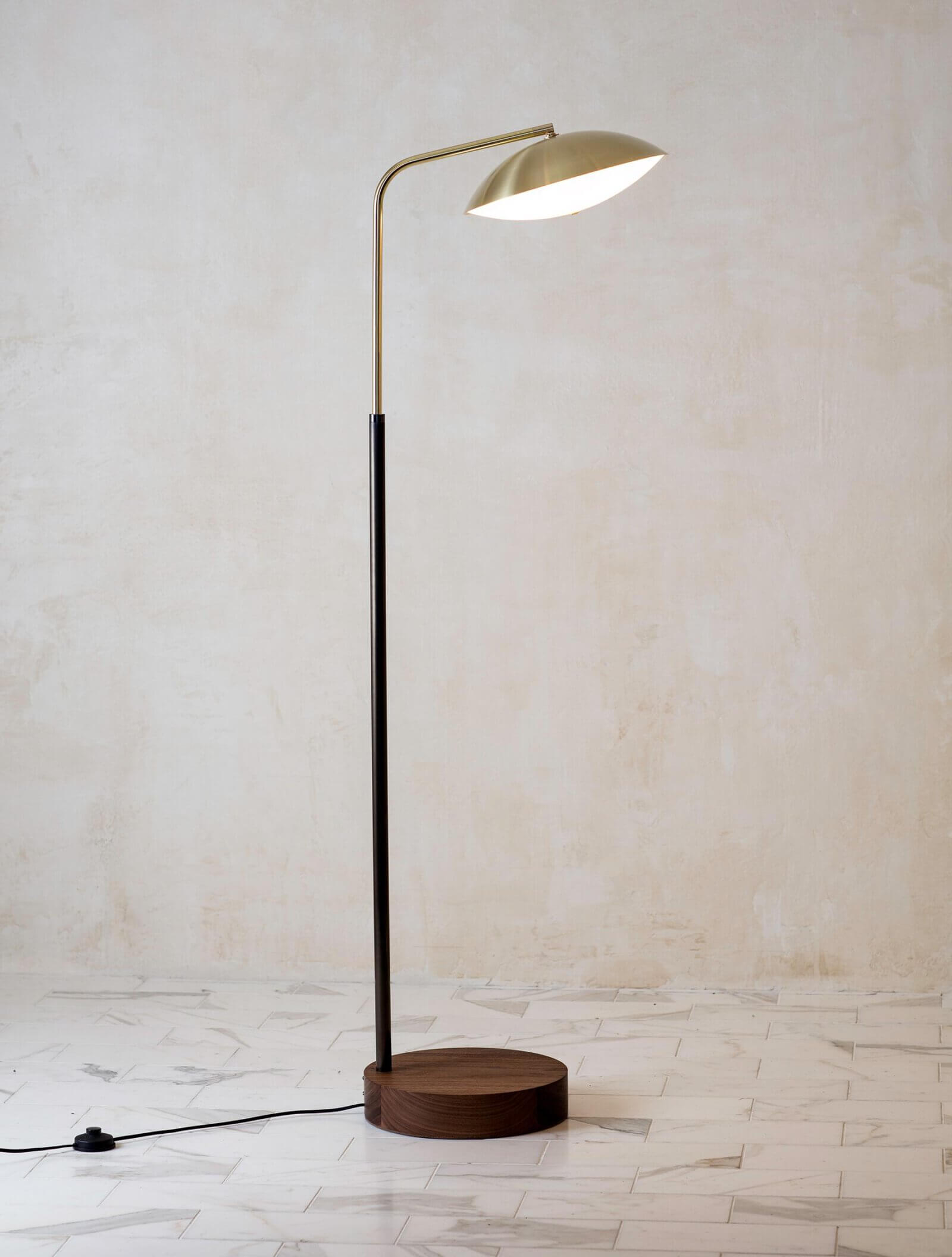 TinnappleMetz-allied-maker-Crest-Floor-Lamp-01