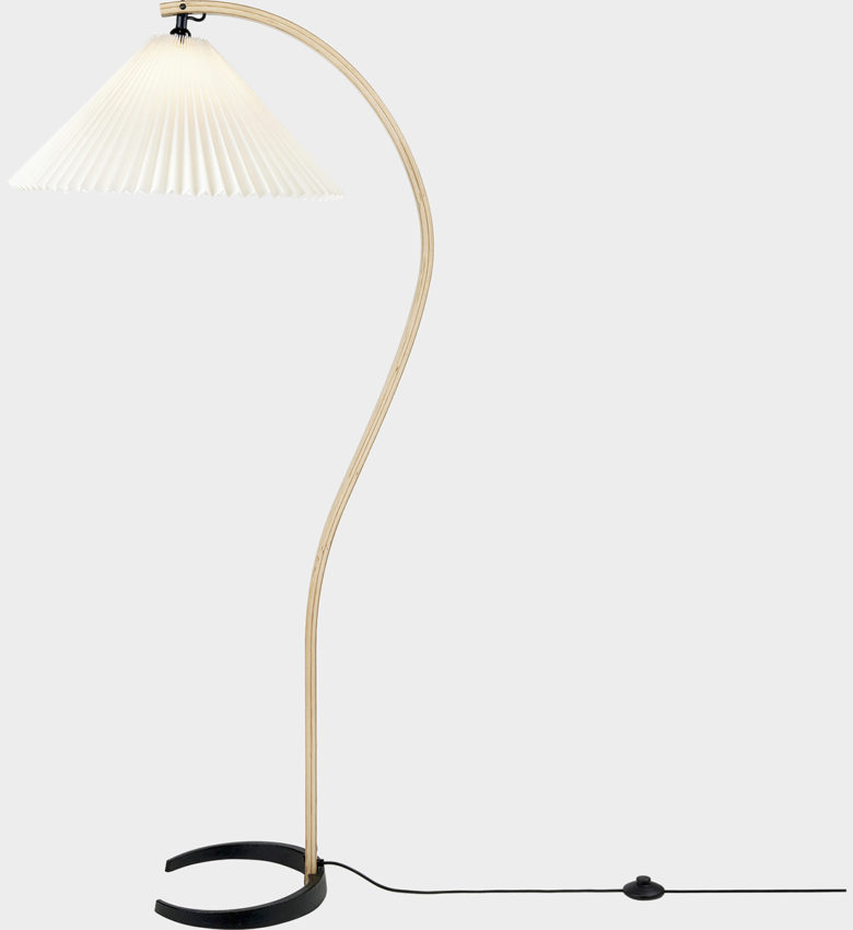 Tinnappelmetz-Gubi-Timberline Floor Lamp 1